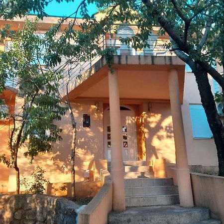 Apartmani Mia Rada ブドヴァ エクステリア 写真